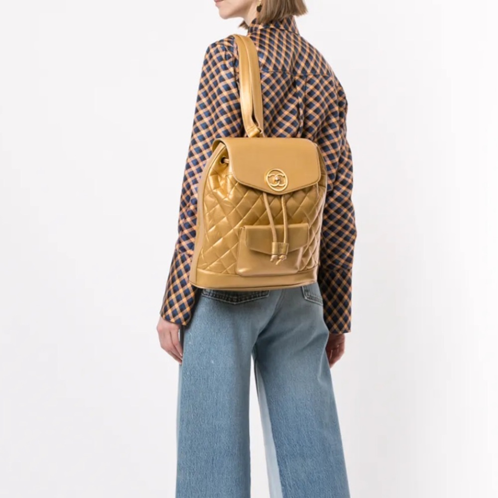 Chanel Vintage Sunset Gold Quilted leather W 24K Gold Plated Backpack with Pouch - Picture 7 of 8